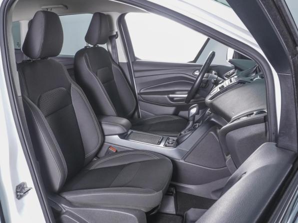Ford Kuga II Рестайлинг с пробегом 2017 года, цена 1 595 000 рублей, 142704 км, внедорожник, Автокод Объявления