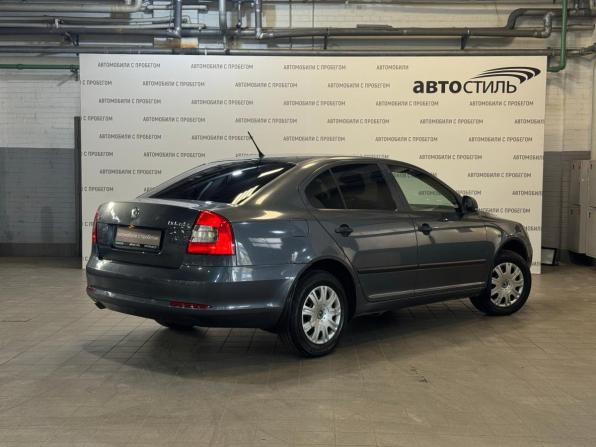 Skoda Octavia II (A5) Рестайлинг с пробегом 2013 года, цена 719 000 рублей, 194684 км, лифтбек, Автокод Объявления