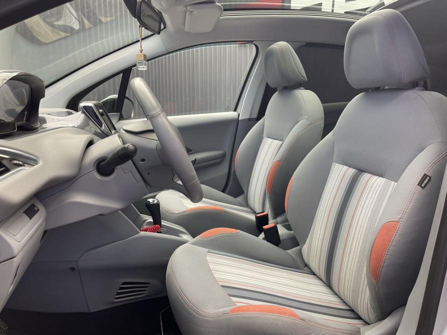 Peugeot 208 I Пермь  - изображение 14