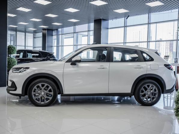 Honda ZR-V с пробегом 2022 года, цена 3 490 000 рублей, 30 км, внедорожник, Автокод Объявления
