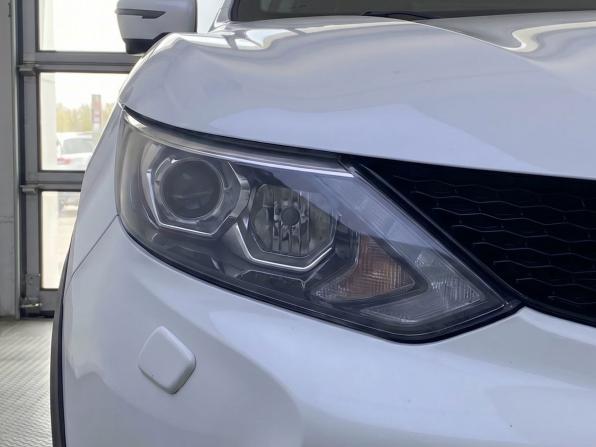Nissan Qashqai II с пробегом 2017 года, цена 1 679 000 рублей, 175738 км, внедорожник, Автокод Объявления
