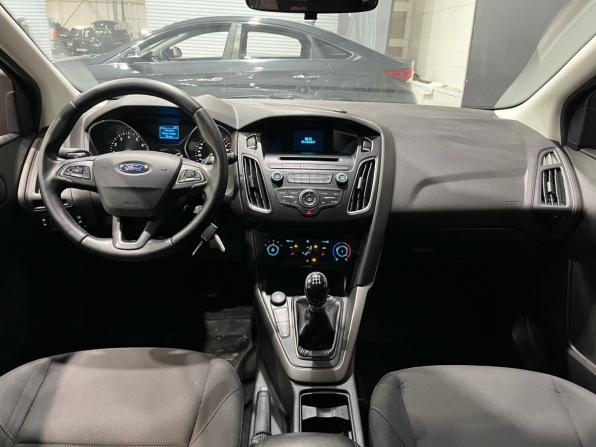 Ford Focus III Рестайлинг с пробегом 2017 года, цена 830 000 рублей, 214436 км, хэтчбек, Автокод Объявления