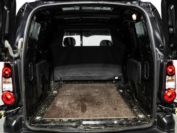 Opel Combo PCMA с пробегом 2021 года, цена 1 819 700 рублей, 36157 км, фургон, Автокод Объявления