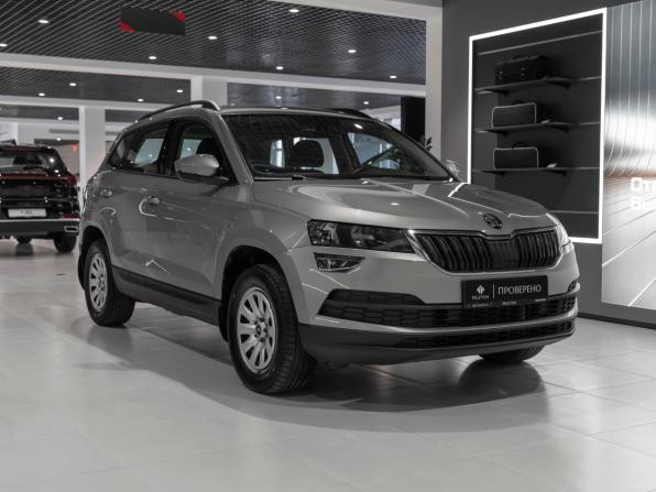 Skoda Karoq I с пробегом 2020 года, цена 2 175 000 рублей, 102110 км, внедорожник, Автокод Объявления