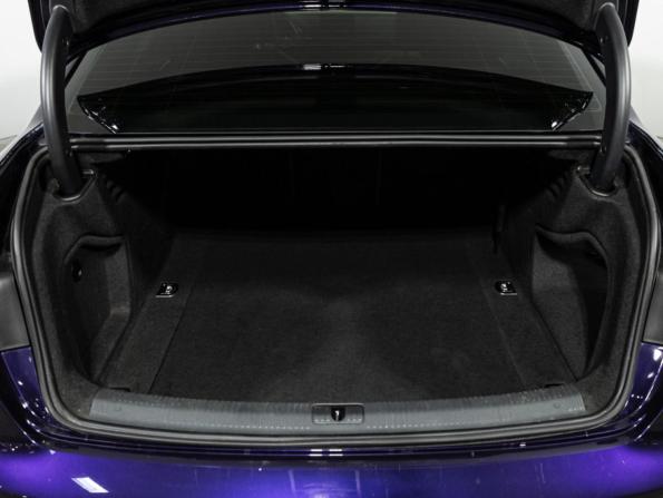 Audi A4 V (B9) с пробегом 2017 года, цена 2 290 000 рублей, 127200 км, седан, Автокод Объявления