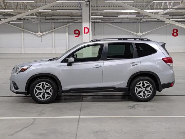 Subaru Forester V Рестайлинг с пробегом 2021 года, цена 2 850 000 рублей, 49863 км, внедорожник, Автокод Объявления