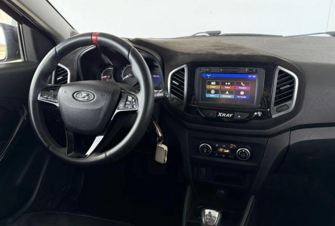 Lada (ВАЗ) XRAY I с пробегом 2016 года, цена 687 000 рублей, 119625 км, хэтчбек, Автокод Объявления