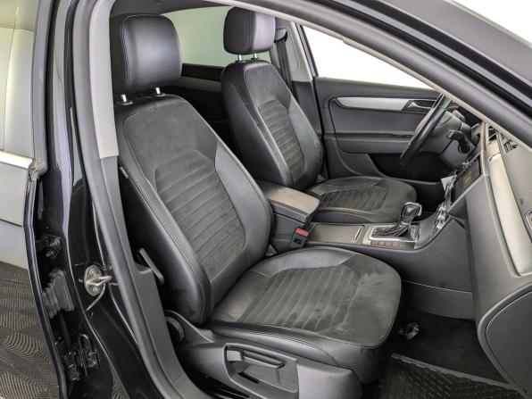 Volkswagen Passat B7 с пробегом 2012 года, цена 1 020 500 рублей, 202245 км, седан, Автокод Объявления
