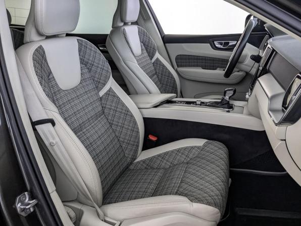 Volvo XC60 II с пробегом 2020 года, цена 3 800 000 рублей, 93905 км, внедорожник, Автокод Объявления
