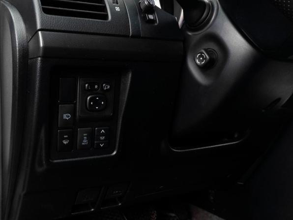 Toyota Land Cruiser Prado 150 Series с пробегом 2010 года, цена 3 149 000 рублей, 157999 км, внедорожник, Автокод Объявления