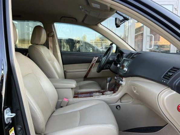 Toyota Highlander II (XU40) Рестайлинг с пробегом 2011 года, цена 1 950 000 рублей, 267496 км, внедорожник, Автокод Объявления
