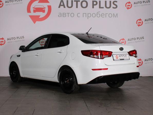 Kia Rio III Рестайлинг с пробегом 2016 года, цена 900 000 рублей, 158000 км, седан, Автокод Объявления