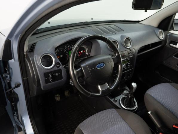 Ford Fusion I Рестайлинг с пробегом 2008 года, цена 499 000 рублей, 186085 км, хэтчбек, Автокод Объявления