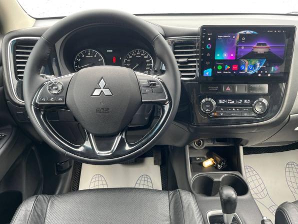 Mitsubishi Outlander III Рестайлинг 2 с пробегом 2015 года, цена 1 720 000 рублей, 185720 км, внедорожник, Автокод Объявления