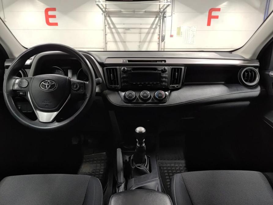 Toyota RAV4 IV (XA40) Рестайлинг Казань  - изображение 17