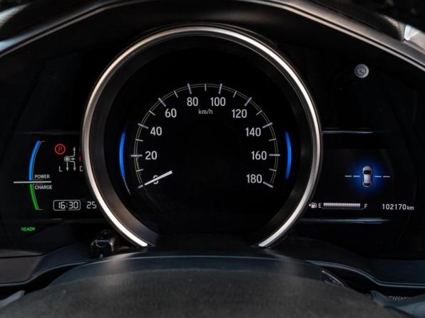 Honda Fit III Рестайлинг с пробегом 2017 года, цена 1 340 000 рублей, 102170 км, хэтчбек, Автокод Объявления