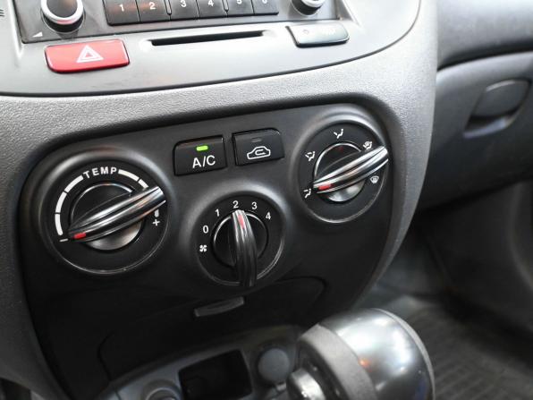 Kia Rio II Рестайлинг с пробегом 2010 года, цена 599 900 рублей, 282800 км, седан, Автокод Объявления
