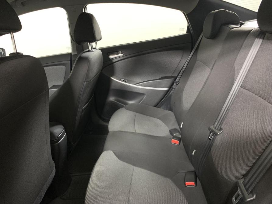 Hyundai Solaris I Москва  - изображение 18