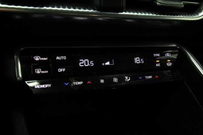 Kia K5 III с пробегом 2020 года, цена 2 740 000 рублей, 145694 км, седан, Автокод Объявления