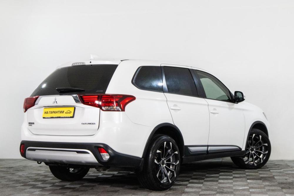 Mitsubishi Outlander III Рестайлинг 3 Сургут  - изображение 5