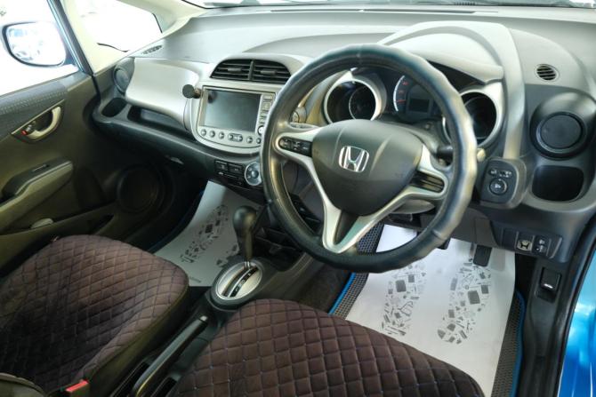 Honda Fit II с пробегом 2008 года, цена 699 000 рублей, 176000 км, хэтчбек, Автокод Объявления