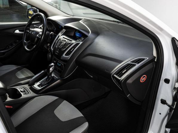 Ford Focus III с пробегом 2012 года, цена 650 000 рублей, 301199 км, хэтчбек, Автокод Объявления