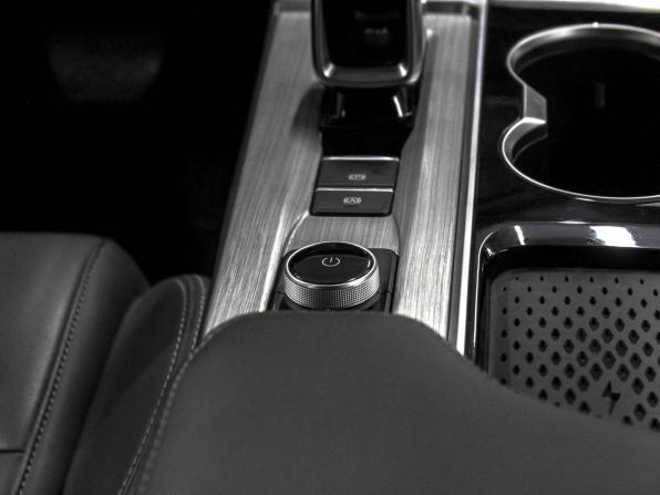 Omoda S5 с пробегом 2023 года, цена 1 689 900 рублей, 47000 км, седан, Автокод Объявления