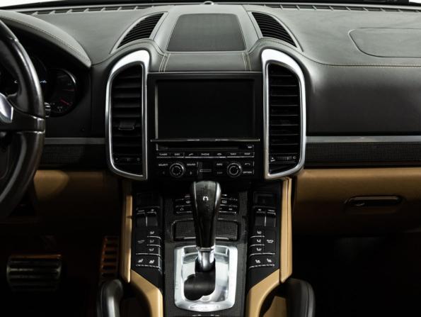 Porsche Cayenne II (958) с пробегом 2011 года, цена 2 150 000 рублей, 230847 км, внедорожник, Автокод Объявления