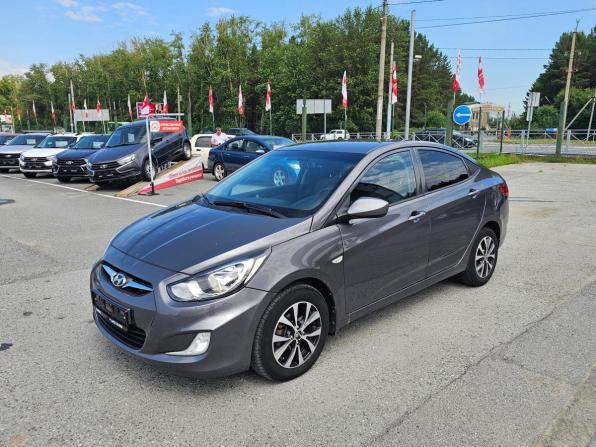 Hyundai Solaris I с пробегом 2012 года, цена 749 000 рублей, 128212 км, седан, Автокод Объявления