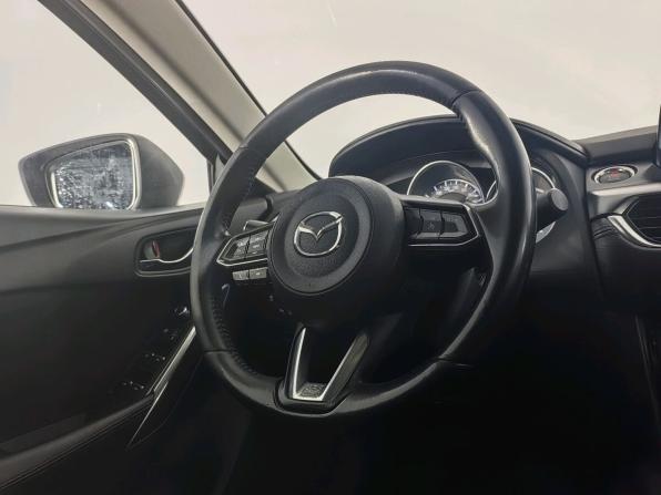 Mazda 6 III (GJ) Рестайлинг с пробегом 2017 года, цена 1 385 000 рублей, 210598 км, седан, Автокод Объявления