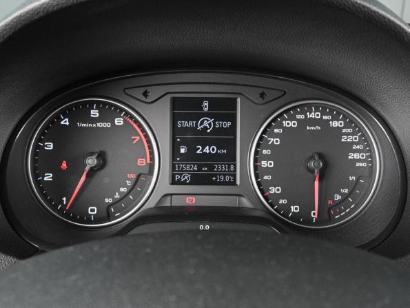 Audi A3 III (8V) с пробегом 2015 года, цена 1 499 000 рублей, 175824 км, седан, Автокод Объявления