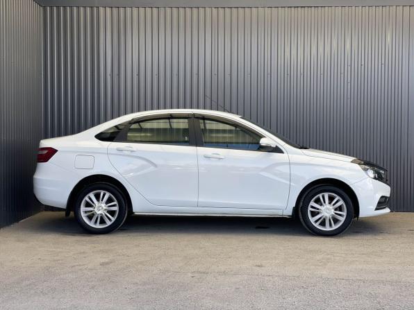 Lada (ВАЗ) Vesta I с пробегом 2019 года, цена 957 000 рублей, 105505 км, седан, Автокод Объявления