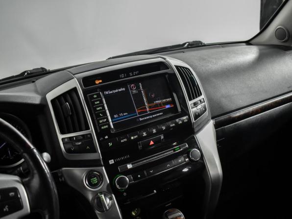 Toyota Land Cruiser 200 Series Рестайлинг 1 с пробегом 2013 года, цена 2 755 000 рублей, 303959 км, внедорожник, Автокод Объявления