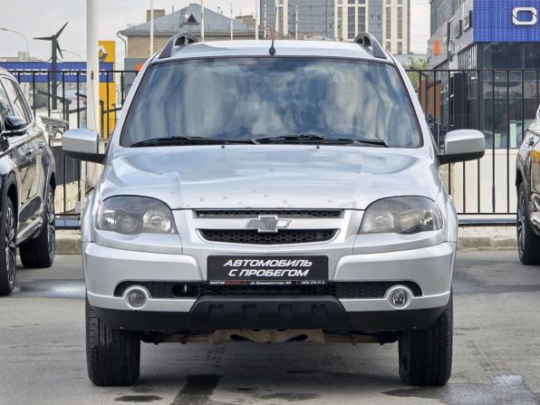 Chevrolet Niva I Рестайлинг с пробегом 2018 года, цена 715 000 рублей, 58205 км, внедорожник, Автокод Объявления
