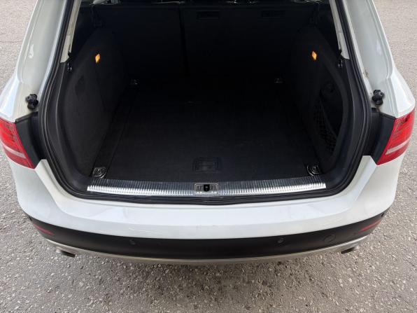 Audi A4 allroad IV (B8) с пробегом 2011 года, цена 1 395 000 рублей, 178245 км, универсал, Автокод Объявления