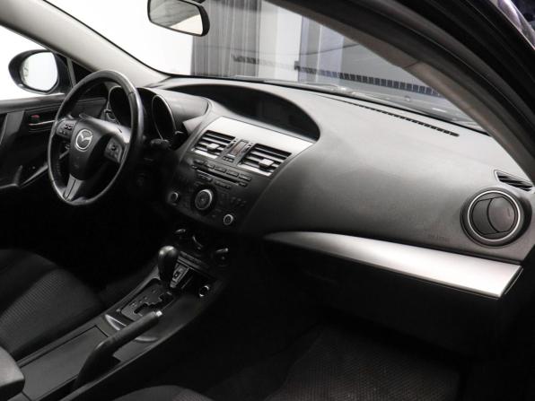 Mazda 3 II (BL) Рестайлинг с пробегом 2012 года, цена 969 000 рублей, 154691 км, седан, Автокод Объявления