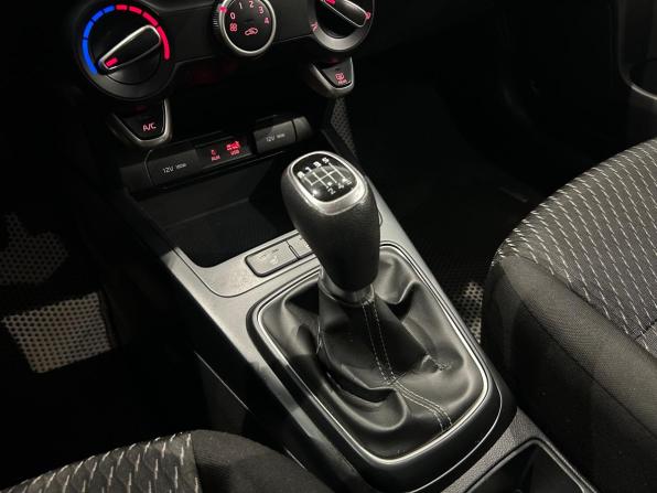 Kia Rio IV с пробегом 2019 года, цена 1 229 000 рублей, 143644 км, седан, Автокод Объявления
