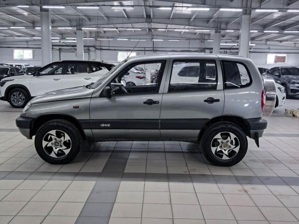 Chevrolet Niva I с пробегом 2006 года, цена 240 000 рублей, 310000 км, внедорожник, Автокод Объявления