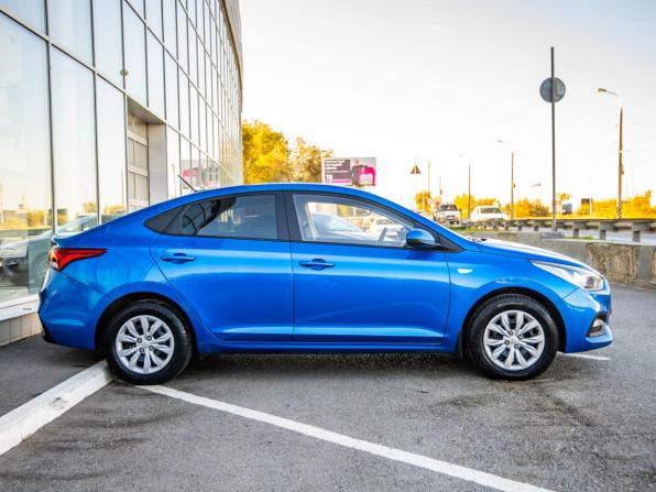 Hyundai Solaris II с пробегом 2019 года, цена 1 528 000 рублей, 65061 км, седан, Автокод Объявления