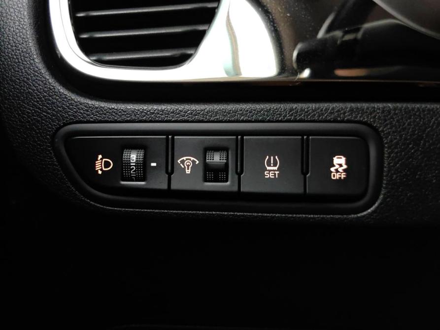 Kia Rio IV Рестайлинг Подольск  - изображение 21