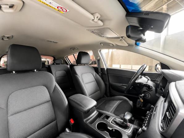 Kia Sportage IV Рестайлинг с пробегом 2020 года, цена 2 350 000 рублей, 119486 км, внедорожник, Автокод Объявления