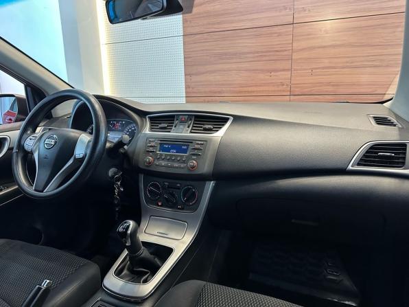 Nissan Tiida II с пробегом 2015 года, цена 1 099 900 рублей, 174445 км, хэтчбек, Автокод Объявления