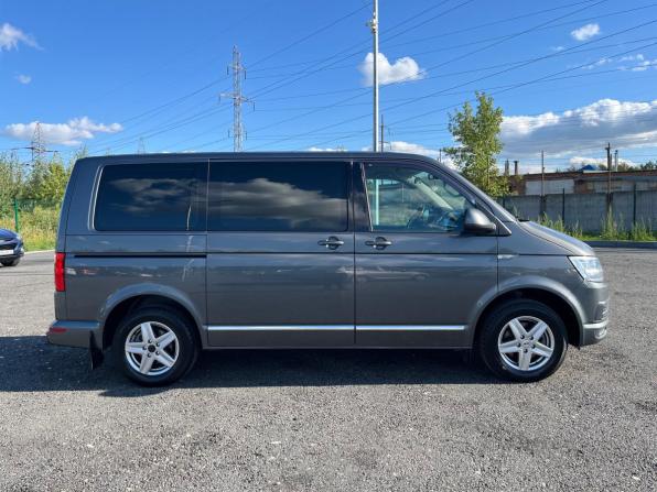 Volkswagen Caravelle T6 с пробегом 2019 года, цена 3 450 000 рублей, 135000 км, минивэн, Автокод Объявления