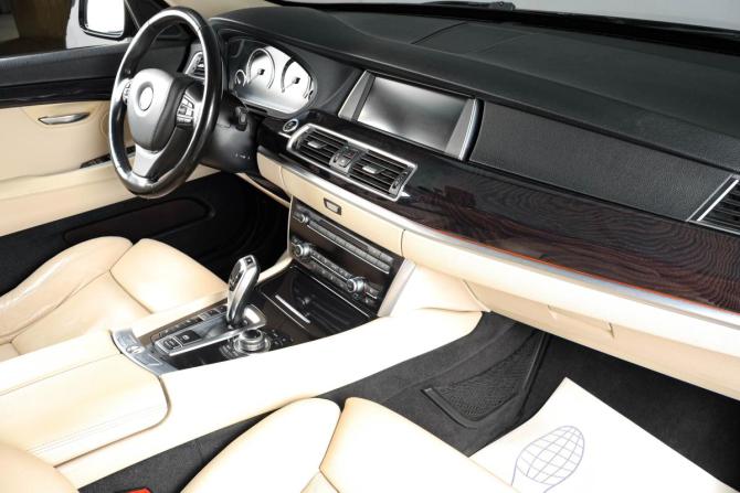 BMW 5 серии VI (F10/F11/F07) с пробегом 2011 года, цена 1 829 000 рублей, 242000 км, лифтбек, Автокод Объявления