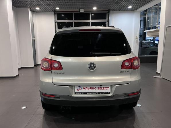 Volkswagen Tiguan I с пробегом 2010 года, цена 870 000 рублей, 274866 км, внедорожник, Автокод Объявления