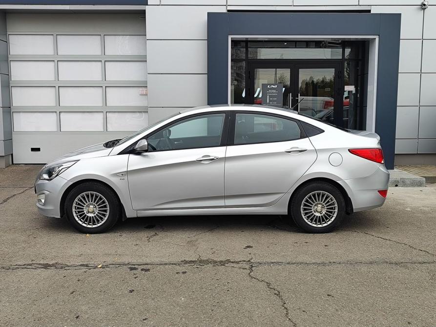 Hyundai Solaris I Рестайлинг Москва  - изображение 8
