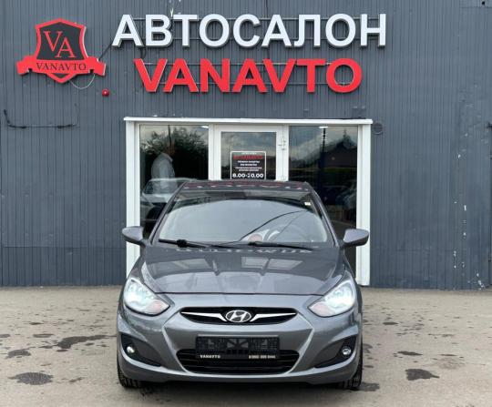Hyundai Solaris I с пробегом 2011 года, цена 655 000 рублей, 276200 км, седан, Автокод Объявления