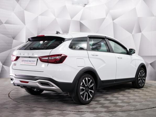 Lada (ВАЗ) Vesta I Рестайлинг (NG) с пробегом 2024 года, цена 1 740 000 рублей, 14222 км, универсал, Автокод Объявления
