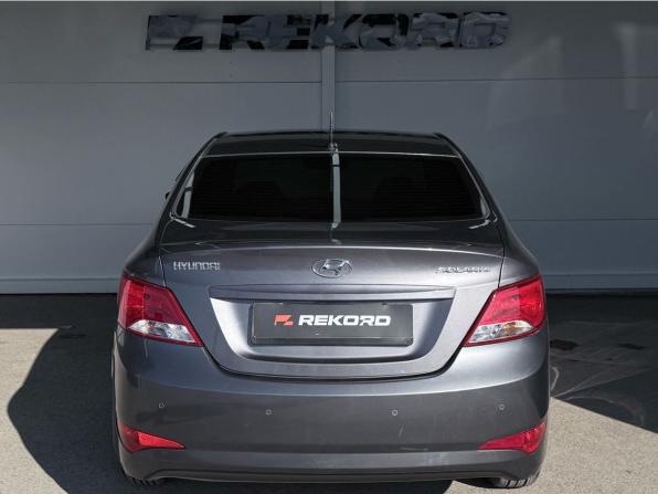 Hyundai Solaris I Рестайлинг с пробегом 2015 года, цена 1 020 000 рублей, 146320 км, седан, Автокод Объявления
