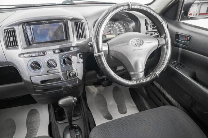 Toyota Probox I с пробегом 2013 года, цена 749 000 рублей, 268000 км, универсал, Автокод Объявления